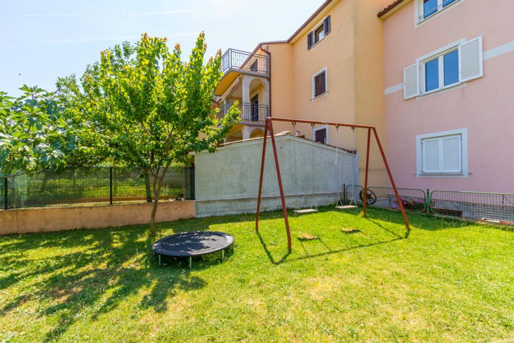 Apartment Mirjana Pula Ngoại thất bức ảnh